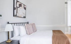 Private Bedrooms In The Heart Of Lisbon
