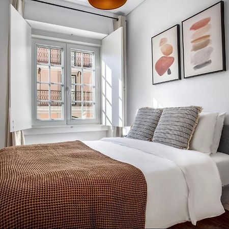 Private Bedrooms In The Heart Of Lisboa Exterior foto